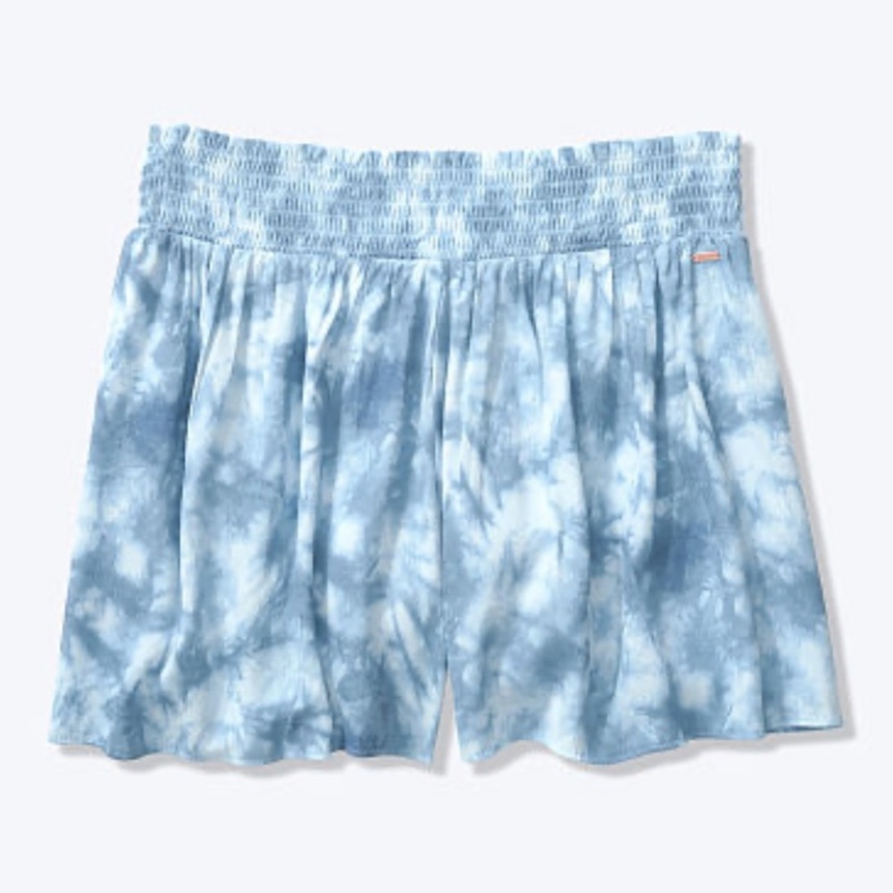 NWT VS PINK Smocked Shorts